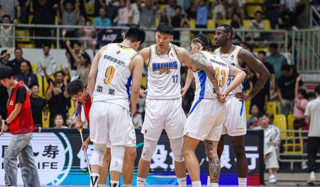 北京首钢季前赛三战全胜 外援沃特斯场均21.3分助球队验货成功