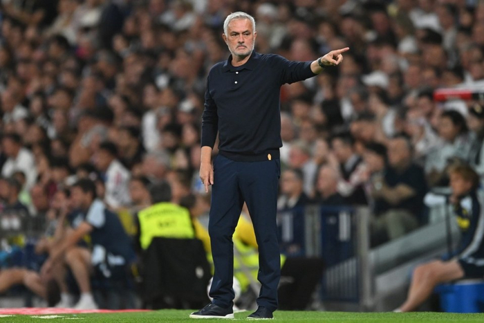 皇马1-0零封比利亚雷亚尔，穆里尼奥收获积极信号：拼抢成功率57.3%