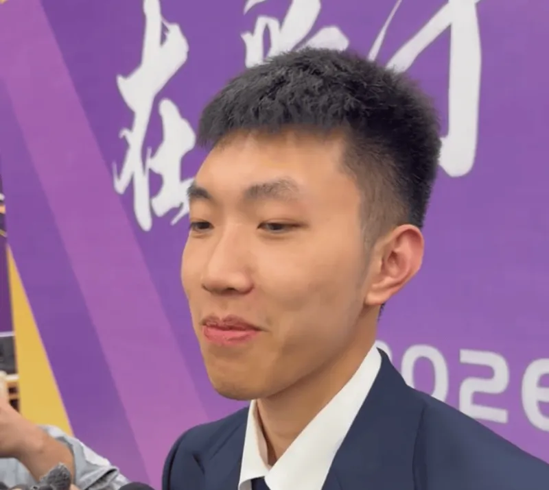 廖三宁：新赛季将发挥个人特点，北控男篮出征仪式举行
