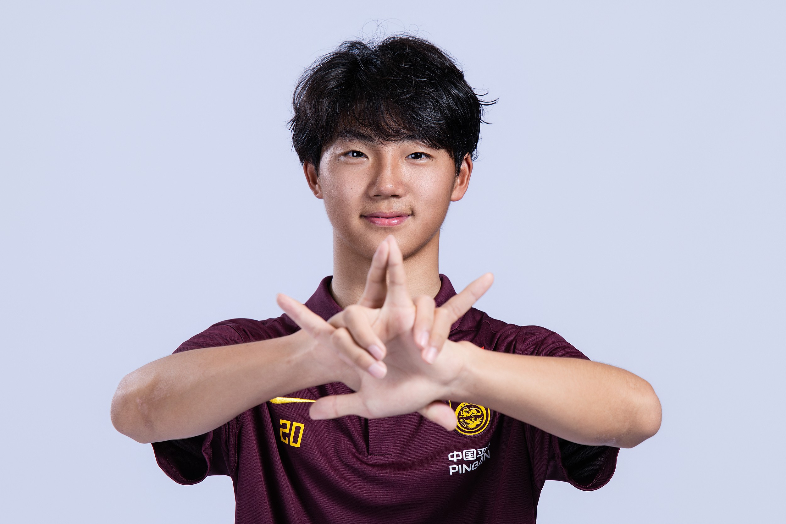 万项回归贝尔格莱德红星U19将首发出战塞尔维亚U19联赛