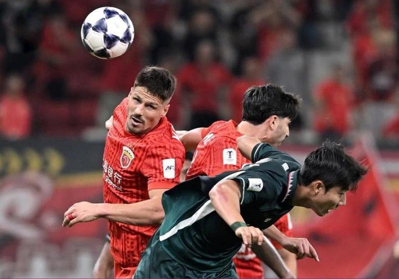 海港1-1憾平大田，武磊中框，西亚裁判争议判罚