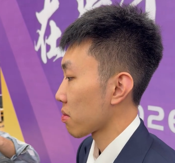 廖三宁：仍在适应哈里斯体系 新援组合需时间磨合