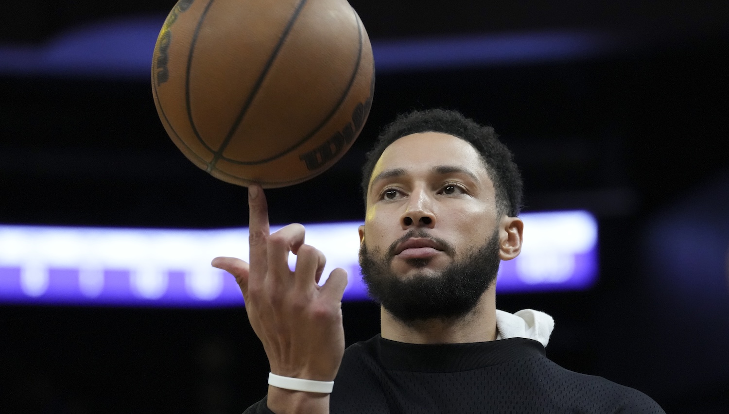 八名澳大利亚球员NBA保障合同总额达1.8亿美元