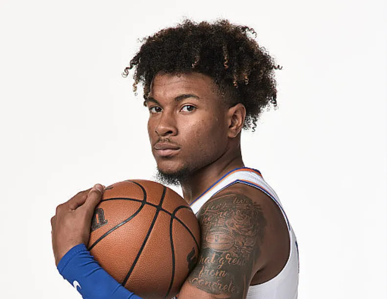 NBA季前赛尼克斯半场47分，无人得分上双
