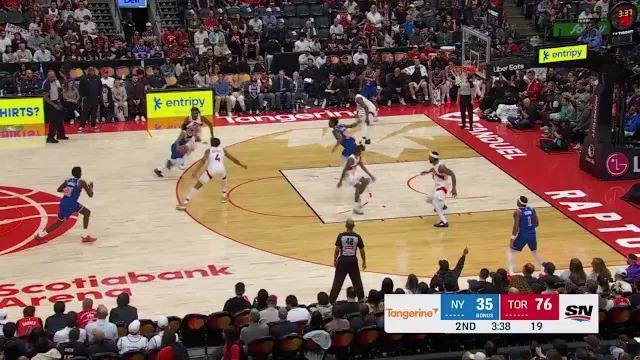 伦纳德回归猛龙首秀砍21分,猛龙季前赛大胜尼克斯50分
