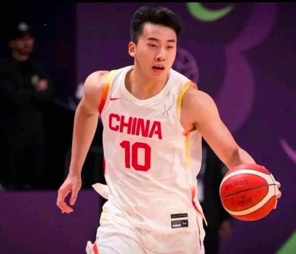 王俊杰世预赛11分5篮板 为留国家队放弃个人风格