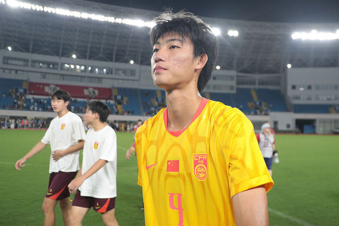 17岁国脚赵松源：未来坚持足球道路 中学生世界杯目标夺冠