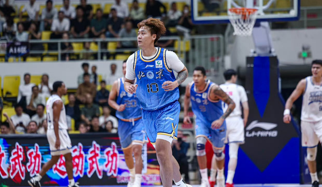 北京首钢CBA新赛季揭幕战对阵吉林男篮 全新阵容亮相央视直播