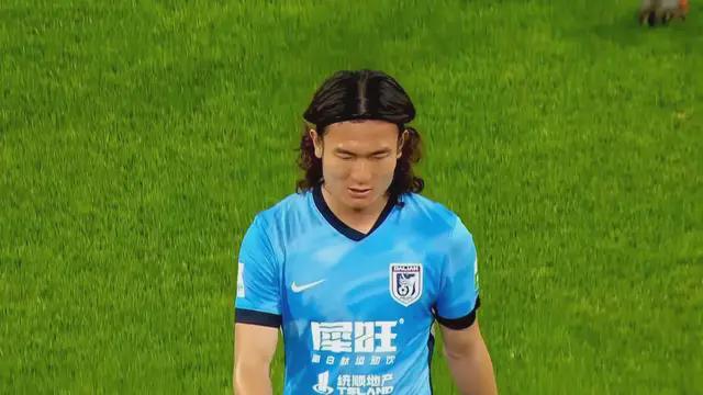 大连英博缺阵廖锦涛，李国旭面临中场替身抉择，中超28轮主场迎战深圳