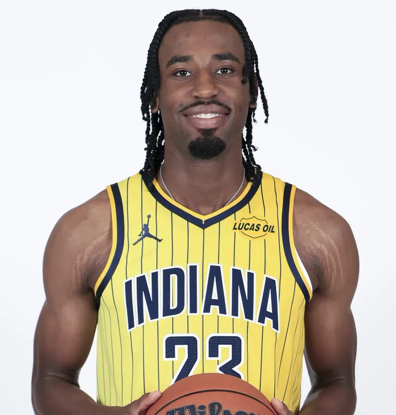 NBA官方为阿龙-内史密斯庆生 27岁生日快乐