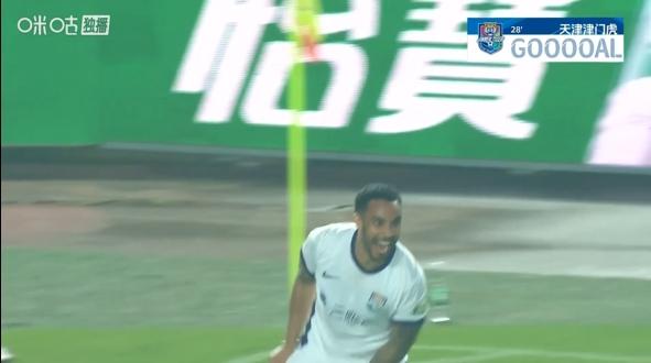 谢蒂内凌空斩破门！津门虎客场1-0领先河南 中超第28轮