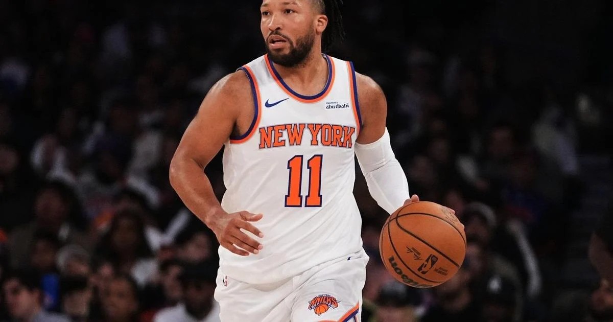 布伦森率尼克斯夺冠后成众矢之的，安东尼盛赞其为NBA最佳控卫