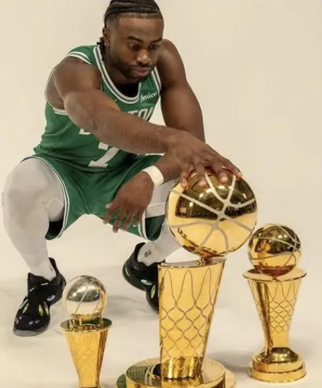 杰伦-布朗：赢得总冠军是人生最辉煌时刻之一，我打球不为了拿MVP