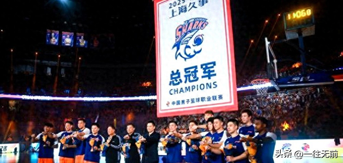 CBA升降级首战：深圳男篮68-102惨败上海，34分分差暴露阵容短板
