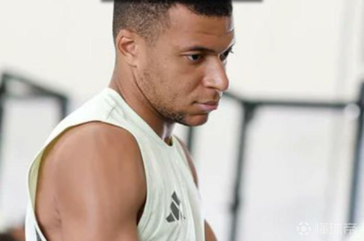 记者：姆巴佩仍缺席球队训练，能否出战小组赛末轮将周三决定