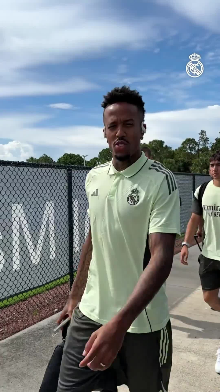 皇马官方发布球员训练场视频，姆巴佩状态火热