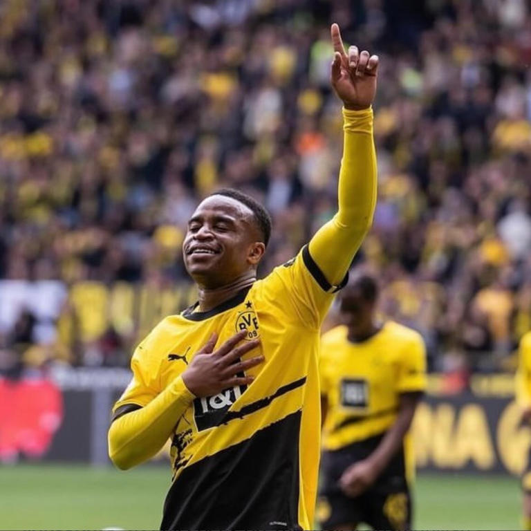 罗马诺：穆科科将于周五接受哥本哈根的体检；转会费或达500万欧元