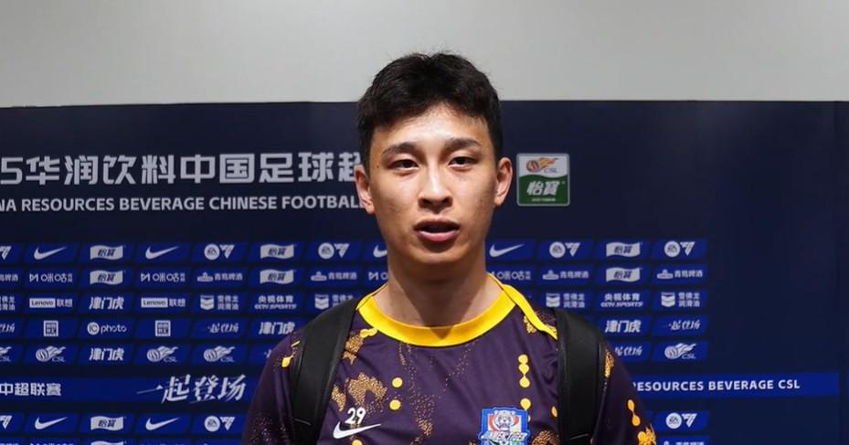 巴耶夫：如果只是想通过别人来表现自己的错误，这种想法是不对的