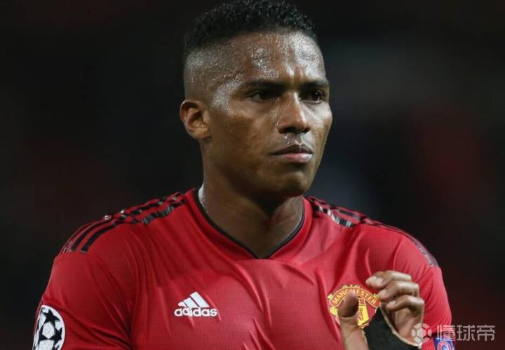 共赢，西协亚足球队康肯与曼联旧将瓦伦西亚合作青训