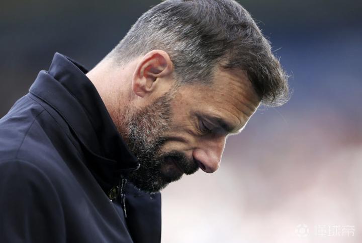 电讯会议讨论：莱斯特城董事会存在严重问题