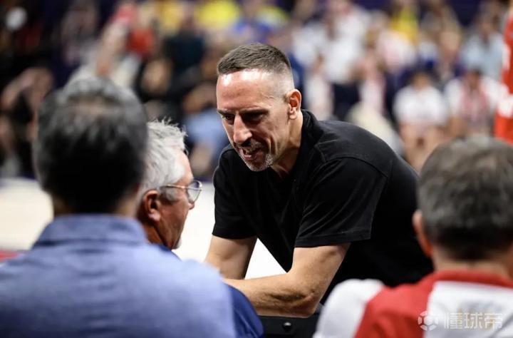 里贝里：败仗与巴尼斯处于同一水平，但需展现更稳定的团队精神