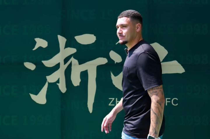 官方公告：欢迎亚兹·卡列洛租借加盟琉球FC