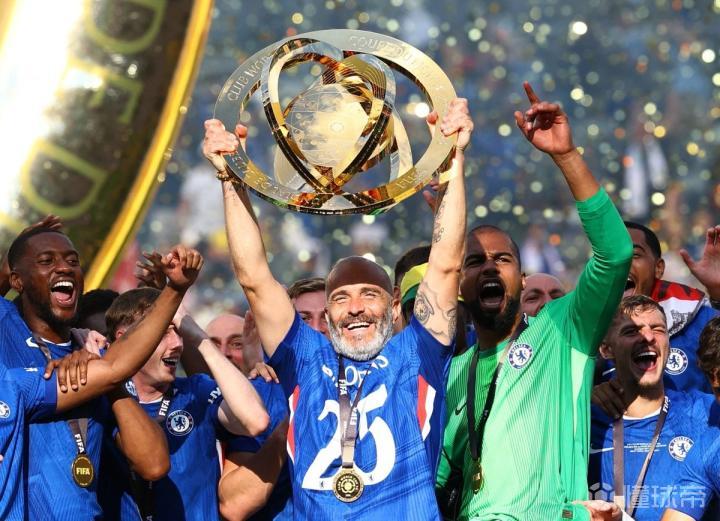 切尔西经过改制后首次获得世界杯，第二次赢得世界杯冠军