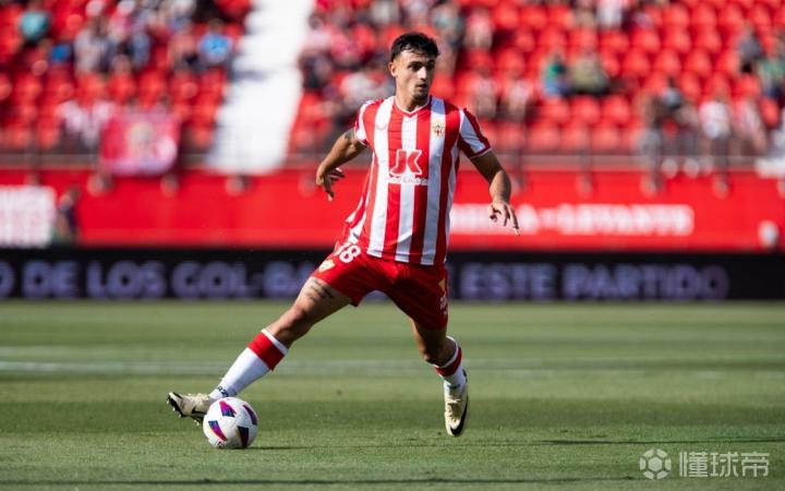 阿尔梅里亚跟队记者：普维尔未有接受任何俱乐部的体检