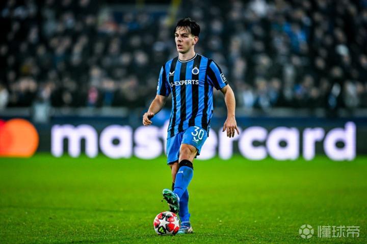 布鲁日主帅：亚沙里本该在周一回归训练，但现在的局面很复杂