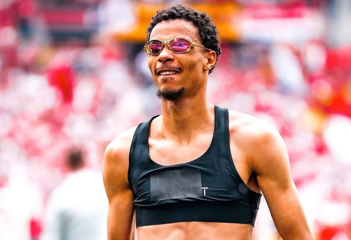 即将加盟利物浦，罗马诺：埃基蒂克周二已完成主要部分的体检