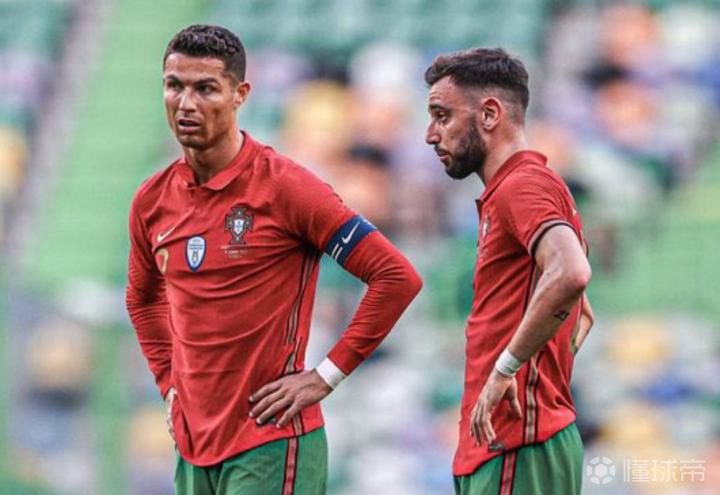 海外博主：C罗亲自联络B费，希望他能加盟利雅得胜利