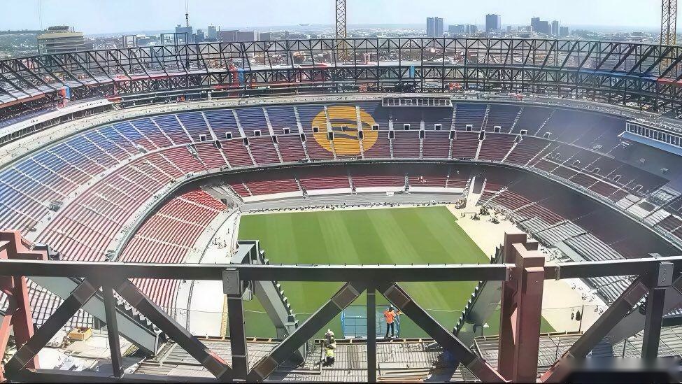 每体：诺坎普球场改建工程进展显著，巴萨将在9月中旬重返