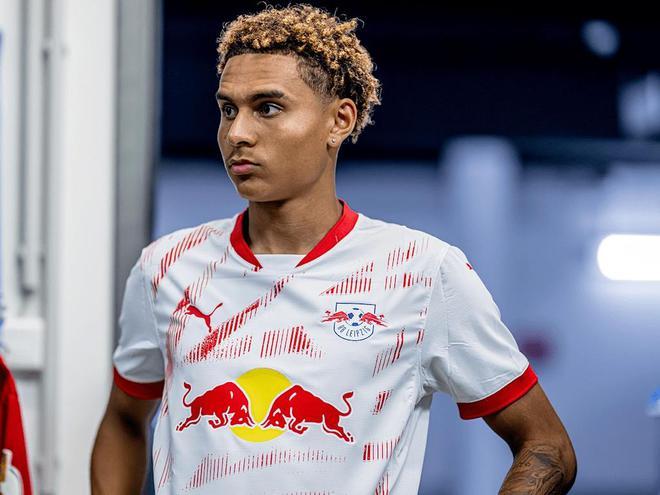 天空：拜仁、尤文、米兰全都探讨了厄克松的转会条件