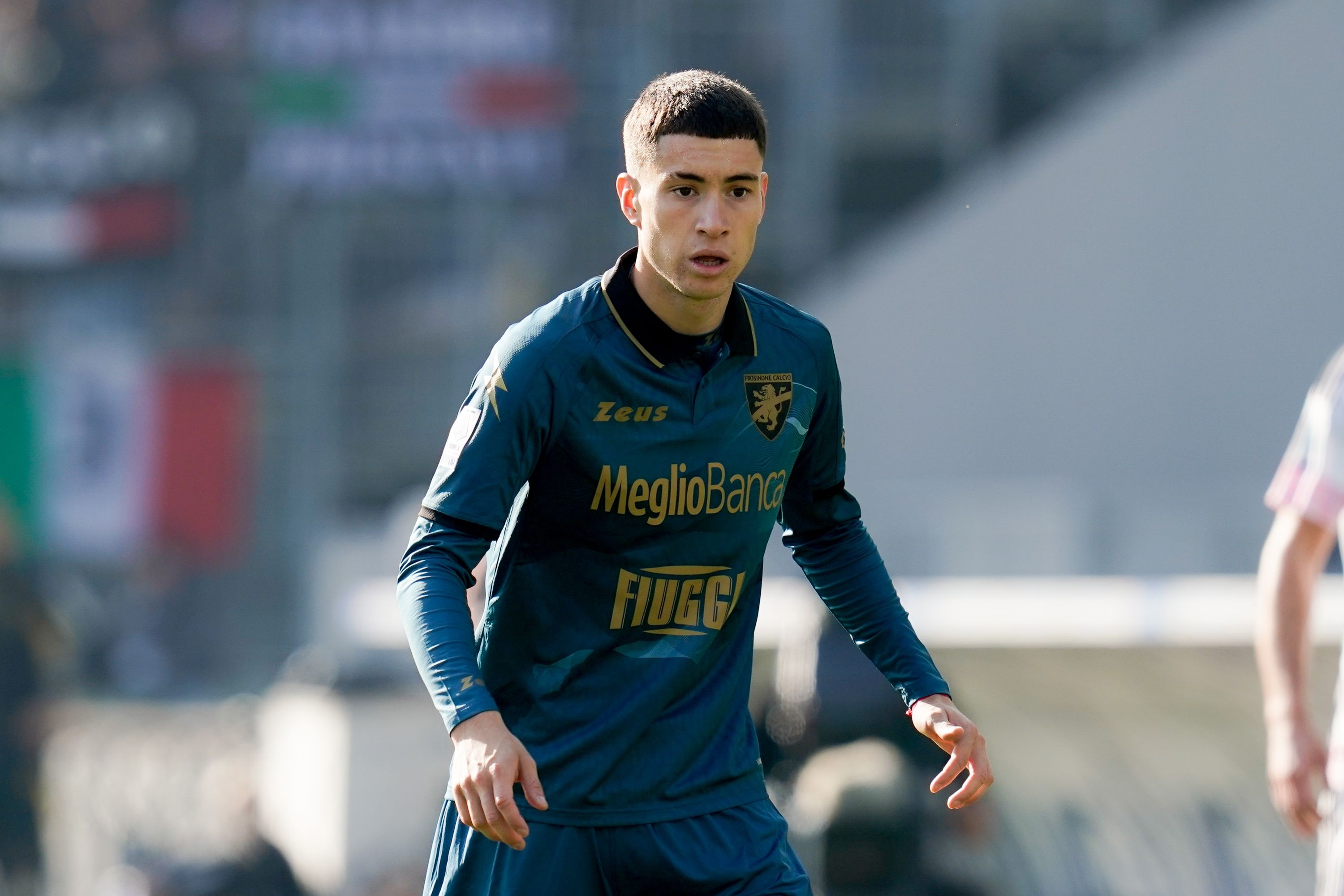 罗体：罗马拒绝四家国外俱乐部对苏亚雷斯3500万欧报价