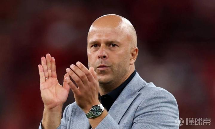 英超大战开启，利物浦主帅斯洛特透露压力与期待