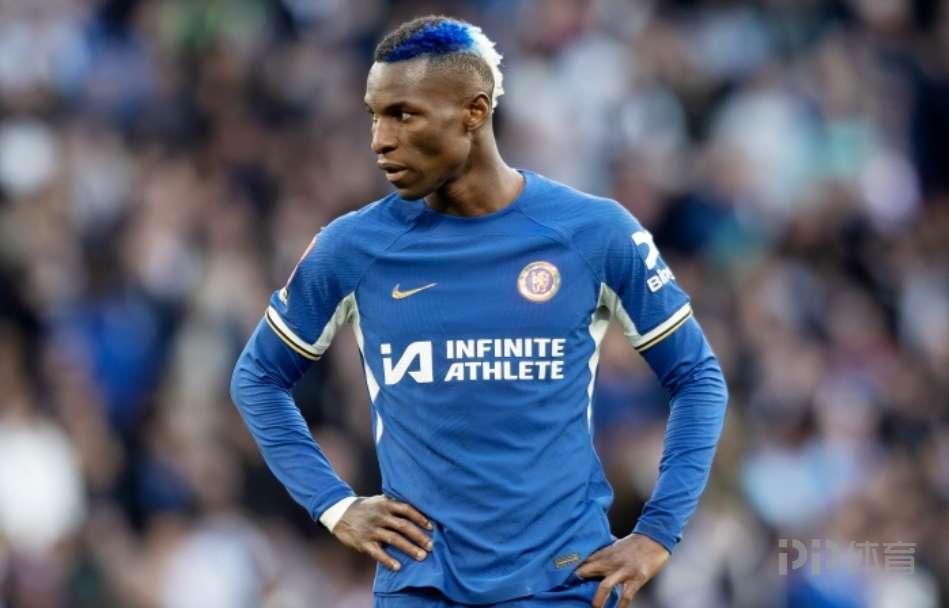 亚特兰大拒绝拜仁2800万买断卢克曼 交易悬而未决引发转会市场混乱