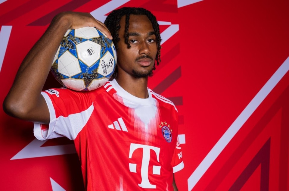 拜仁小将阿萨雷租借富勒姆交易崩盘，转会市场再现乌龙喜剧