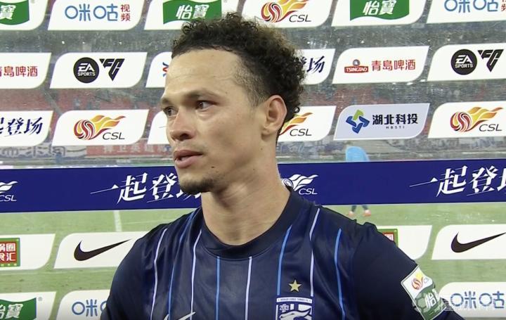 武汉三镇两连败遭遇大溃败，教练达兰能说的安慰话都搬出来了