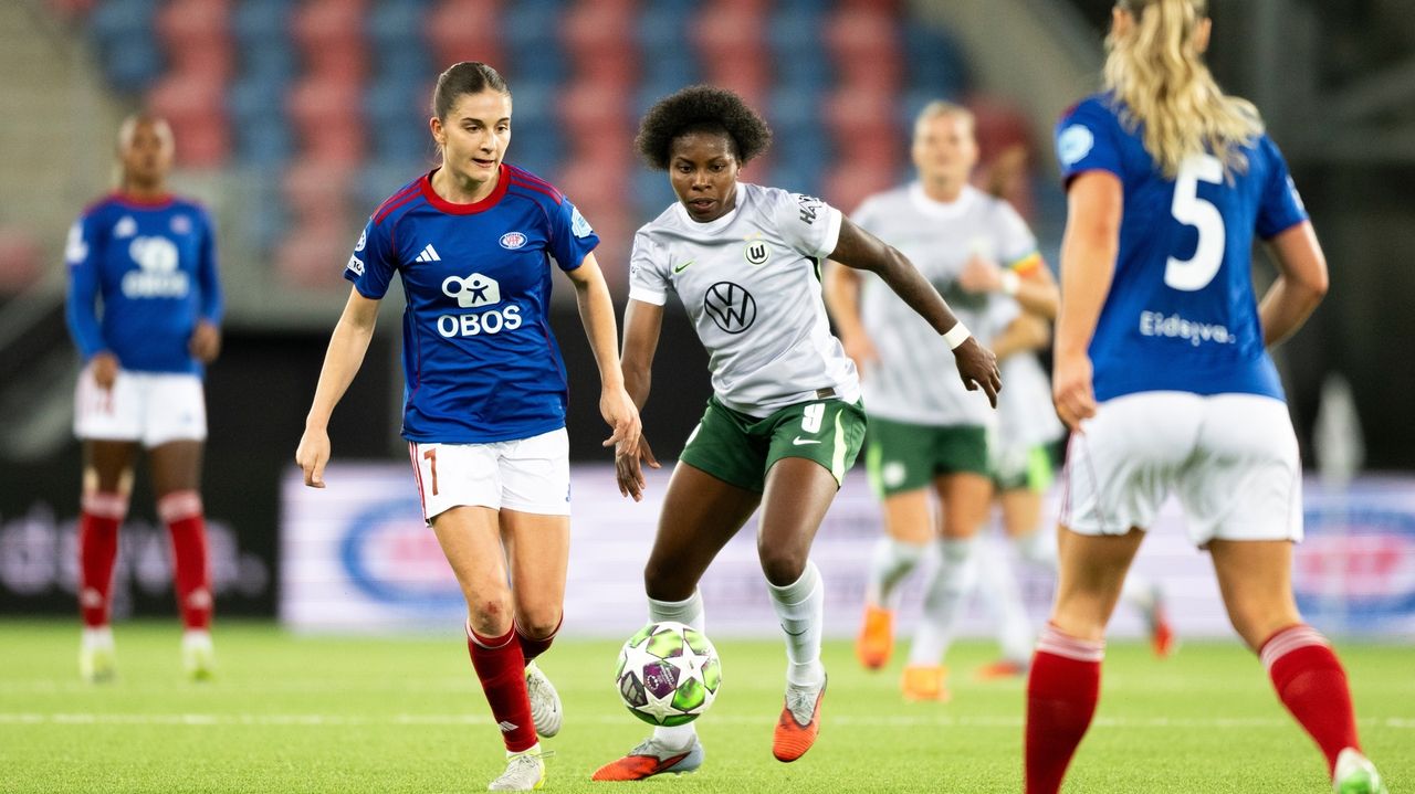 44射3进球!里昂18岁新星轰出神级远射秒杀对手