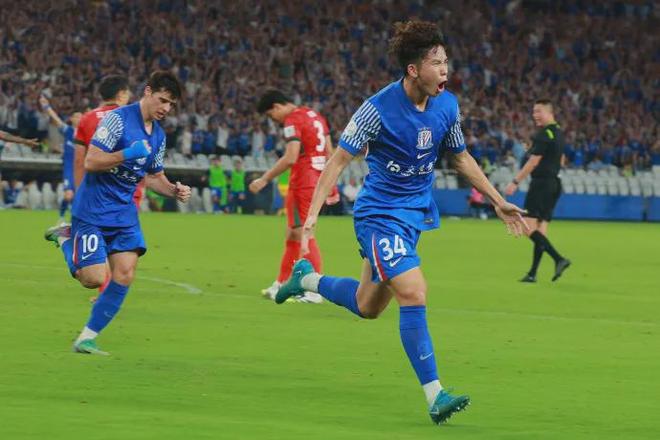 点球大战再次引发争议，让三个小将背负压力。