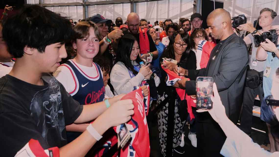 克里斯·保罗回归快船：这回他不是来当救世主的，是来当老大哥的