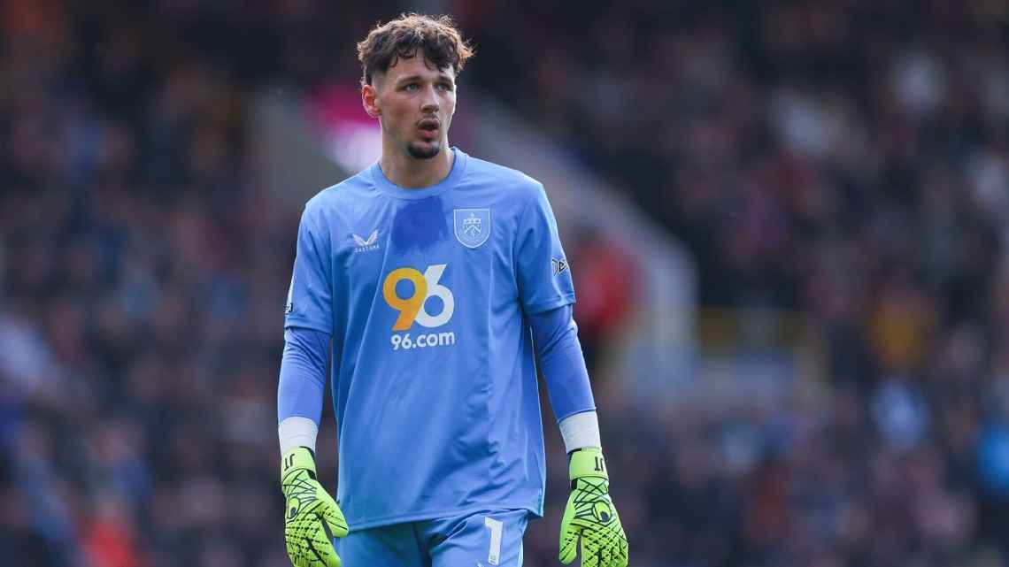 城市的新第一号：特拉福德以2700万英镑重新签约