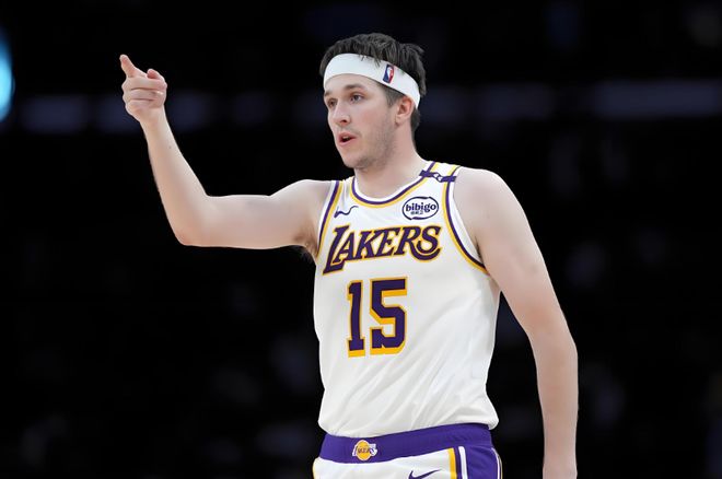 名记提到5人4种交易方案：马刺欲引3名悲将，里夫斯辅佐文班？