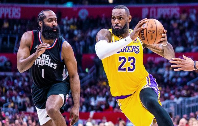 湖北人在“逼迫”谢姆退役？老谢的生涯岁月显凶险