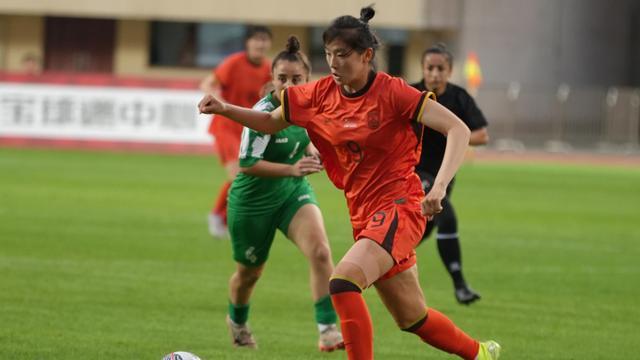 中国U20女足以6:0击败利亚，开门红！