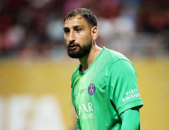 罗马诺：多纳鲁马与巴萨关系结构剪刀破裂，球员去英超可能性最大