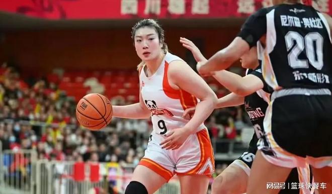 23投50中14助！李梦这两战杀红眼：宫鲁鸣可让她重返国家队了？