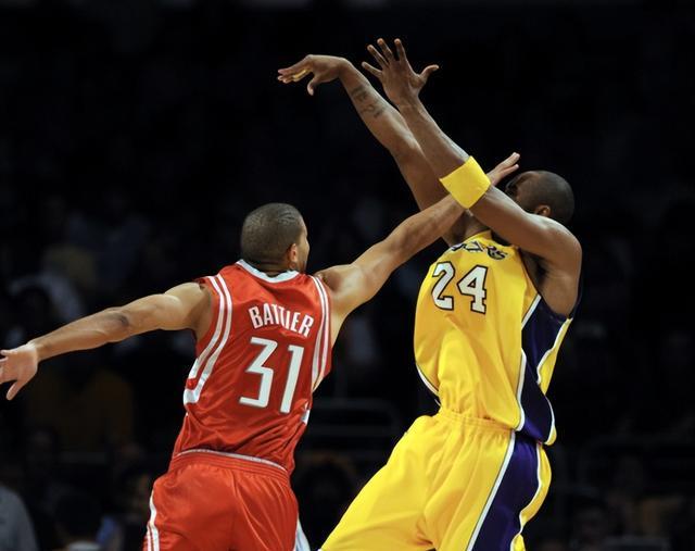 今年的安全专家巴蒂尔正在做什么？