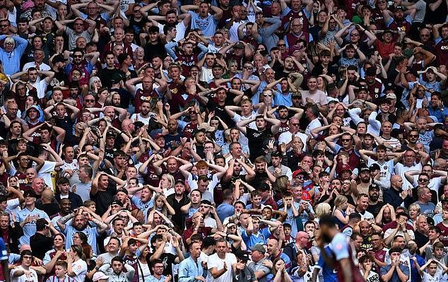 邮件：本赛季对于维拉非同寻常，若拿不到欧冠资格球队难以翻身