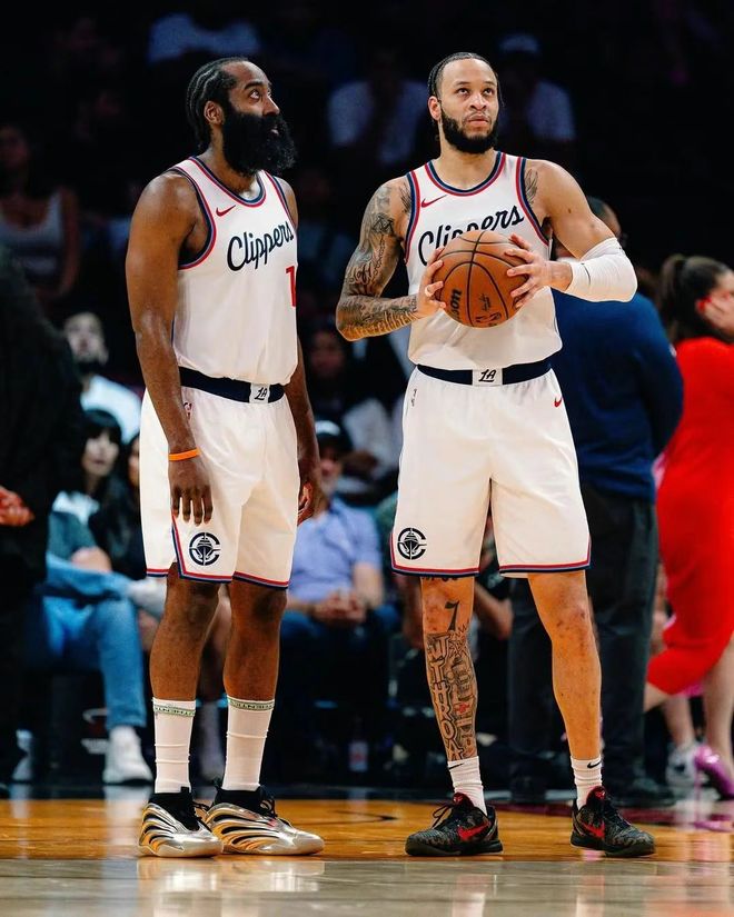 雄鹿再次出招，新增锋线利器科菲